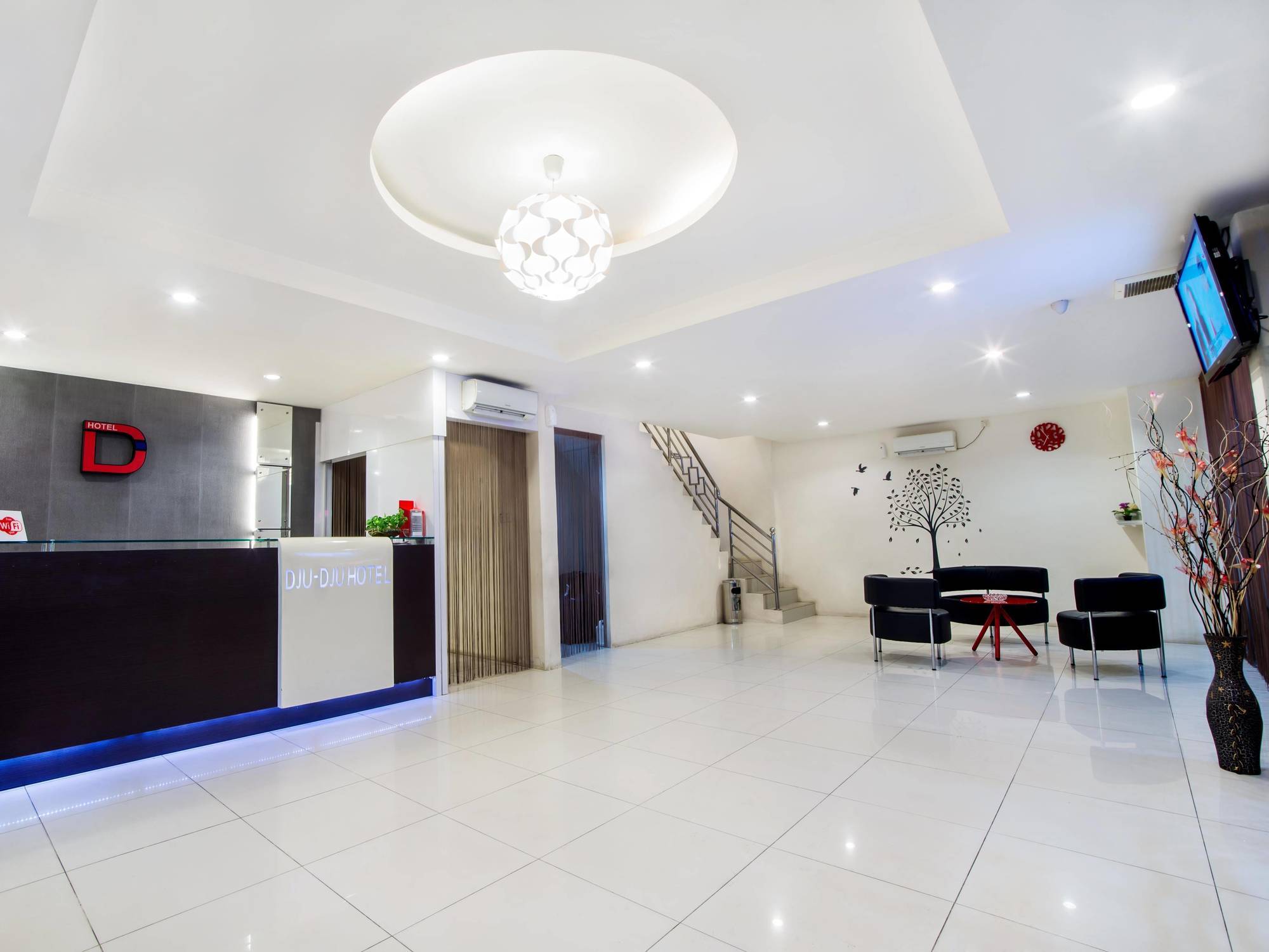 Dju Dju Hotel Batam Exteriör bild