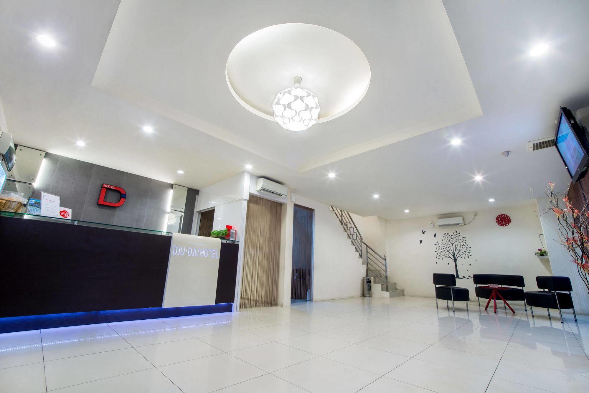 Dju Dju Hotel Batam Exteriör bild